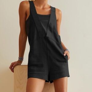 NWT! Cicy Bell Black Knit Short Romper Overalls L Boho Jumpsuit